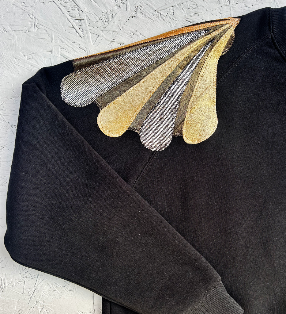 'Shell Shock' Sweat - Black and Gold - Shoulder Design