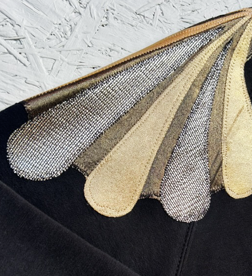 'Shell Shock' Sweat - Black and Gold - Shoulder Design